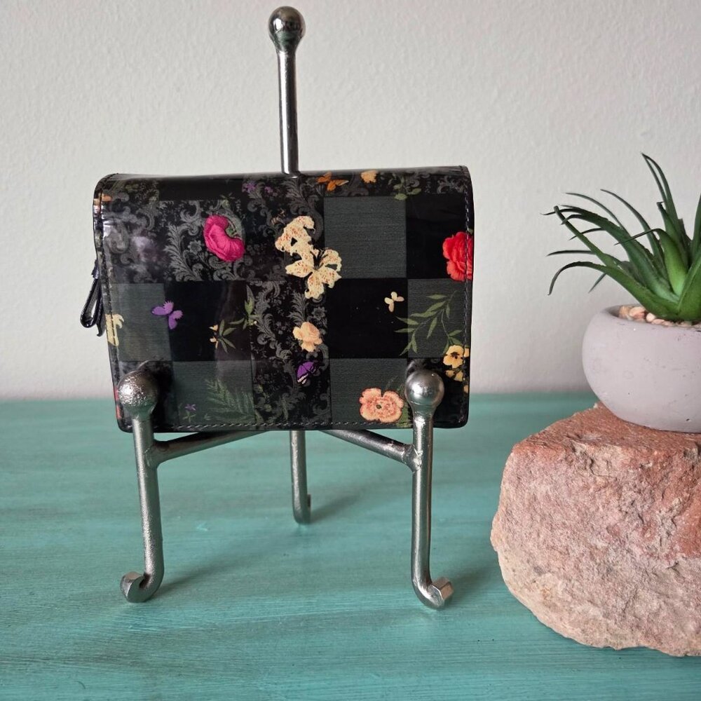 Hanae Mori checker floral patterned wallet